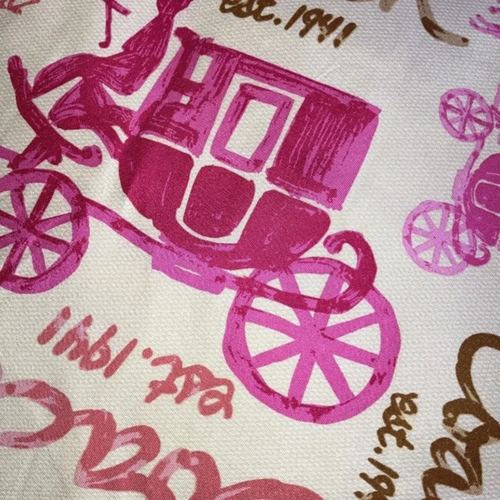 Coach Signature Horse & Carriage Printed Silk Print Square Scarf Womens Pink 26”